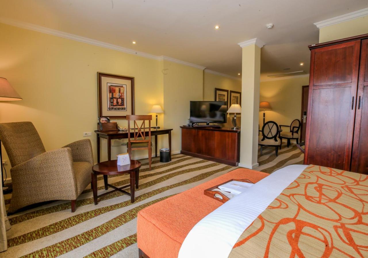 Kigali Serena Hotel Dış mekan fotoğraf