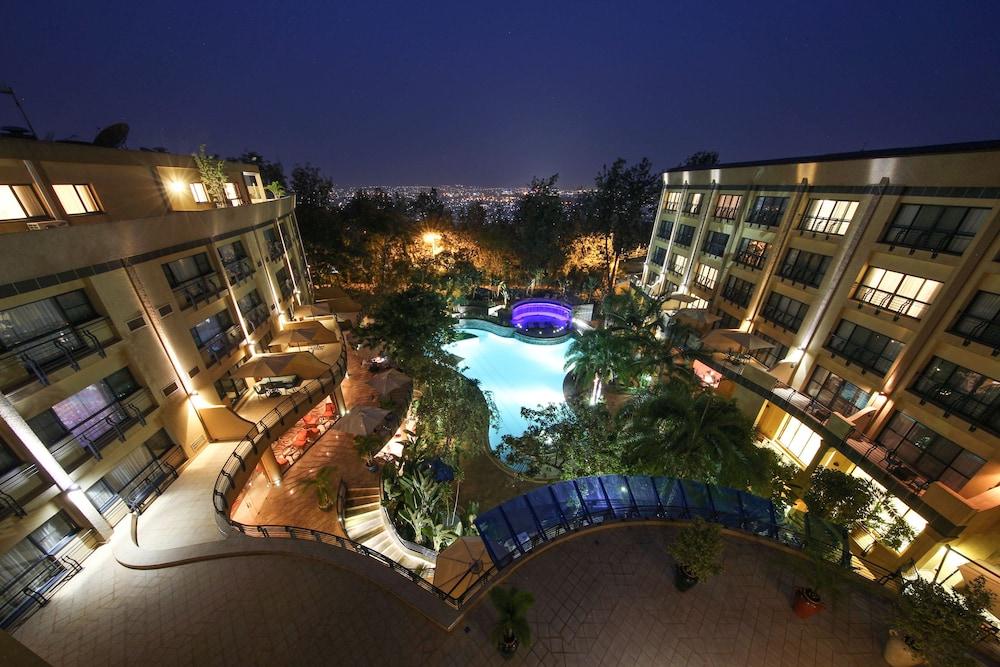 Kigali Serena Hotel Dış mekan fotoğraf